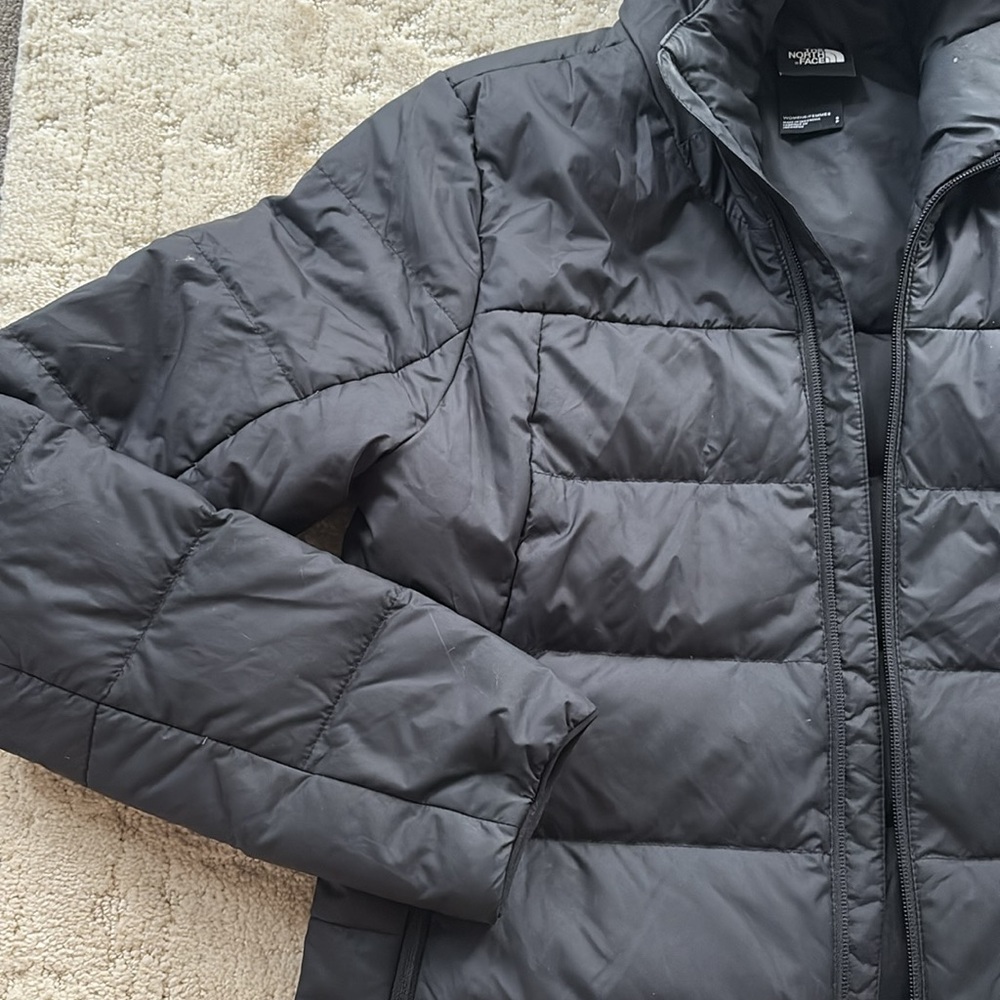 North Face Short Down Puffy Jacket - image 3